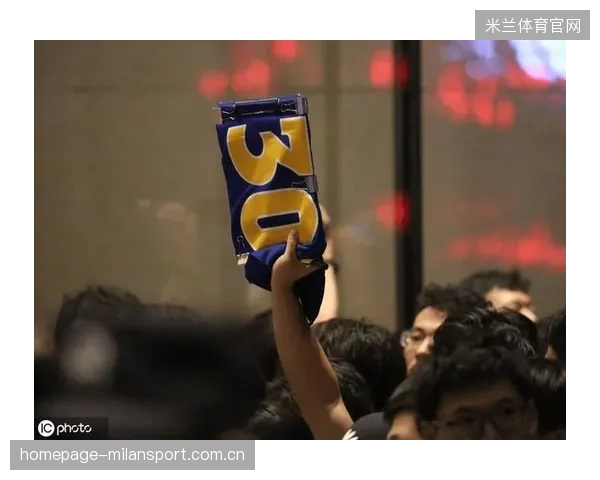 库里发起读书挑战，球迷热情响应，引领运动员文化新潮流